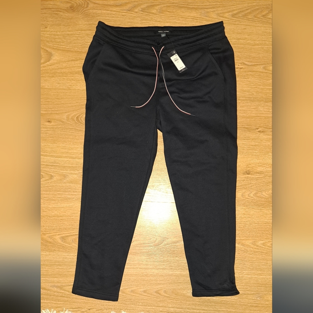 Tommy Hilfiger sweats